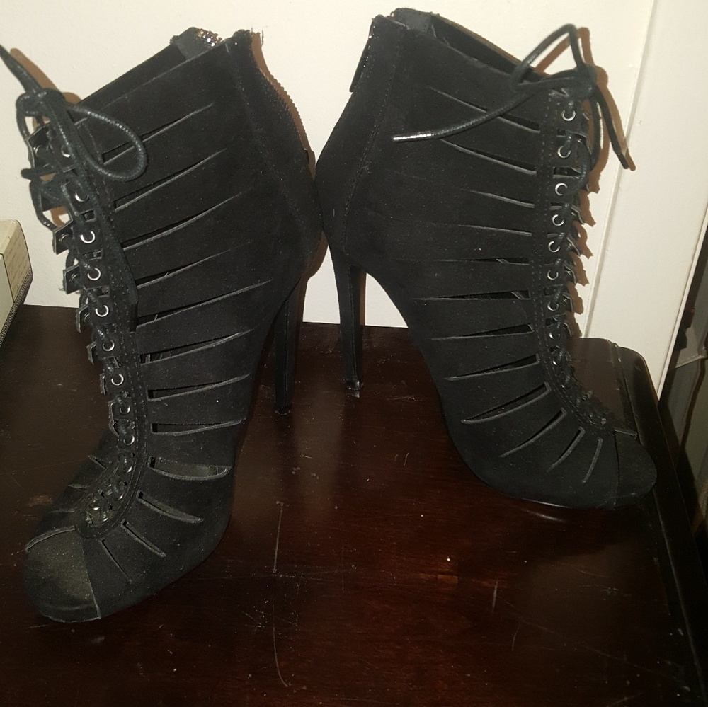 Black heels